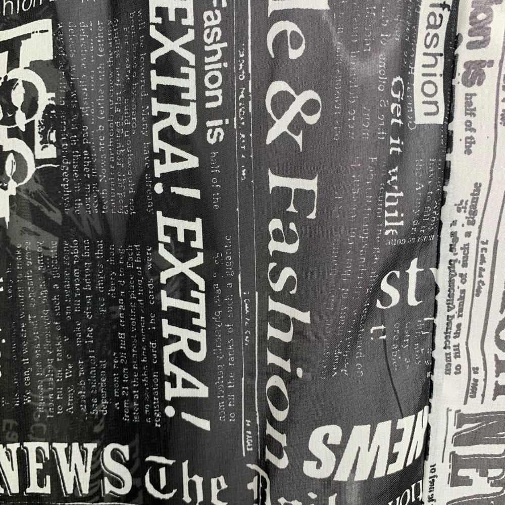 Live 4 Truth NWOT Newspaper Black & White Print Kimono-Cover Long Sleeve Size 3X - Picture 7 of 12